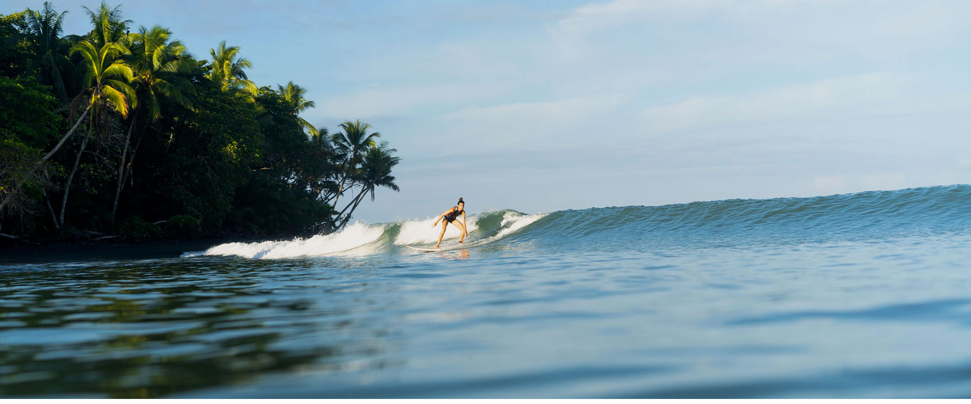 learn-to-surf-in-costa-rica