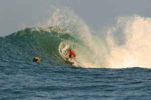kelly slater in bocas del toro