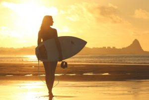 Woman with shortboard